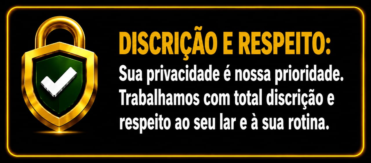 Logo Faxina com produtos de limpeza - balde, detergente, desinfetante, esponja e esfregão